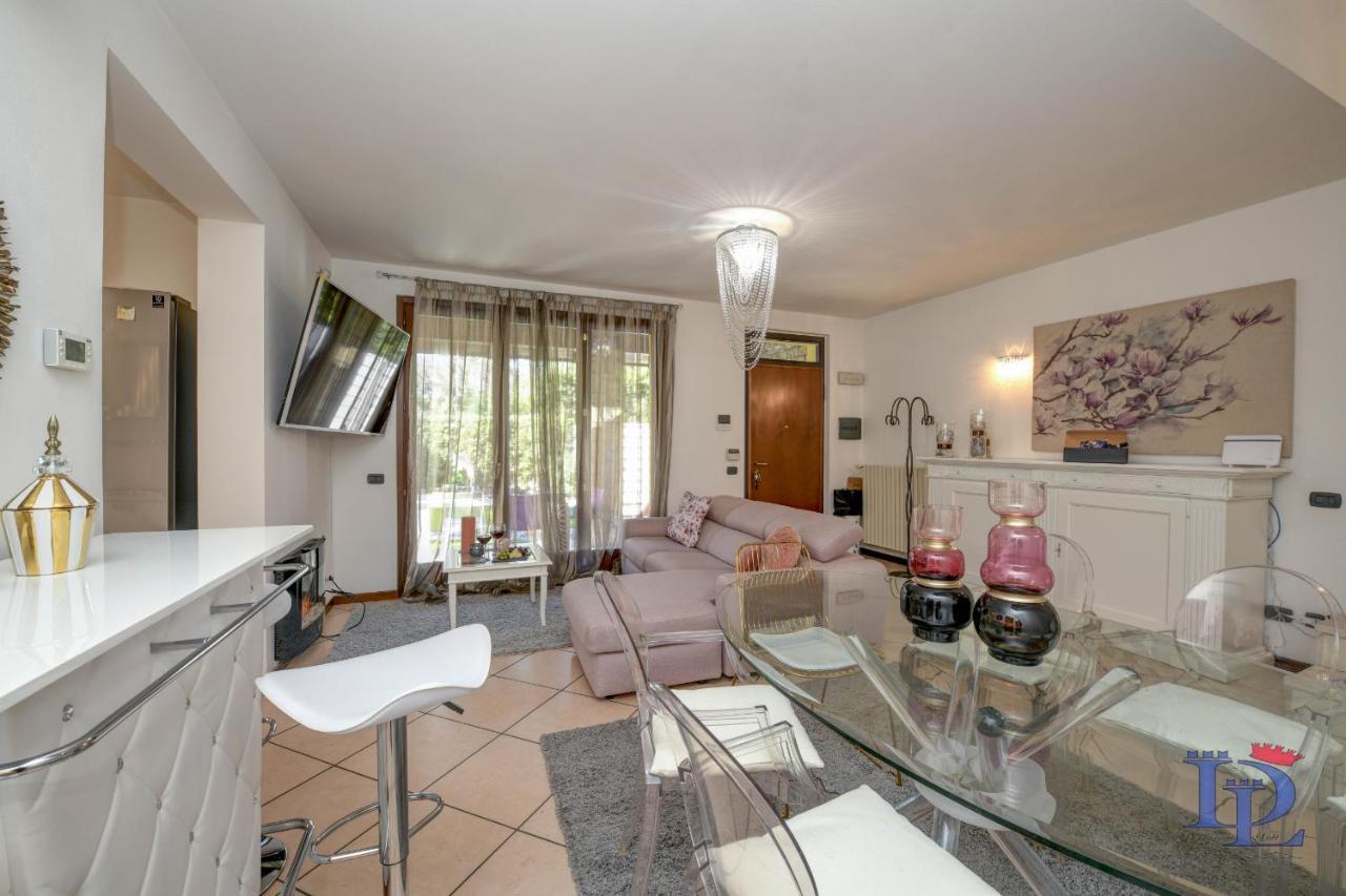 Desenzanoloft Official Partner Marriott Homes & Villas - Luxury Suite With Jacuzzi And Garden Desenzano del Garda Exterior foto