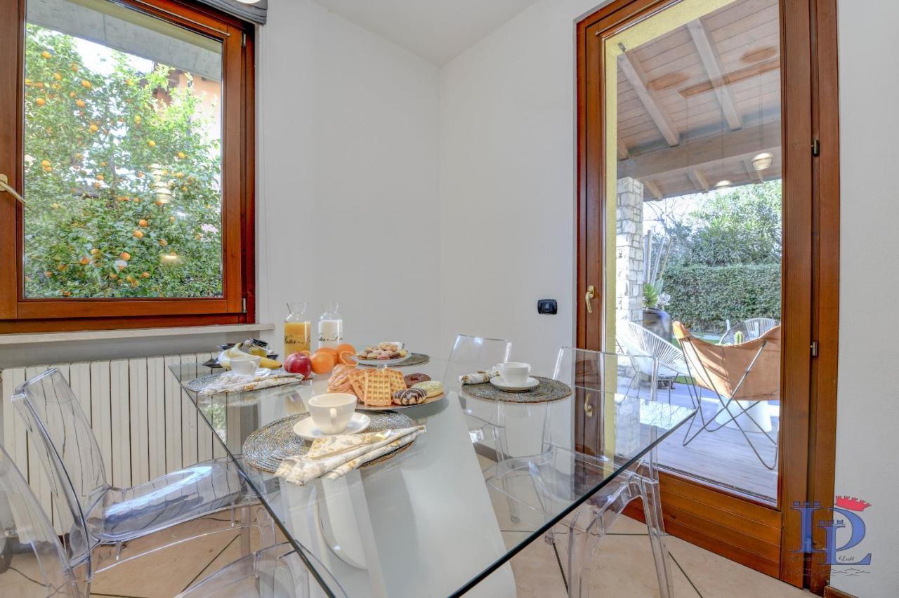 Desenzanoloft Official Partner Marriott Homes & Villas - Luxury Suite With Jacuzzi And Garden Desenzano del Garda Exterior foto